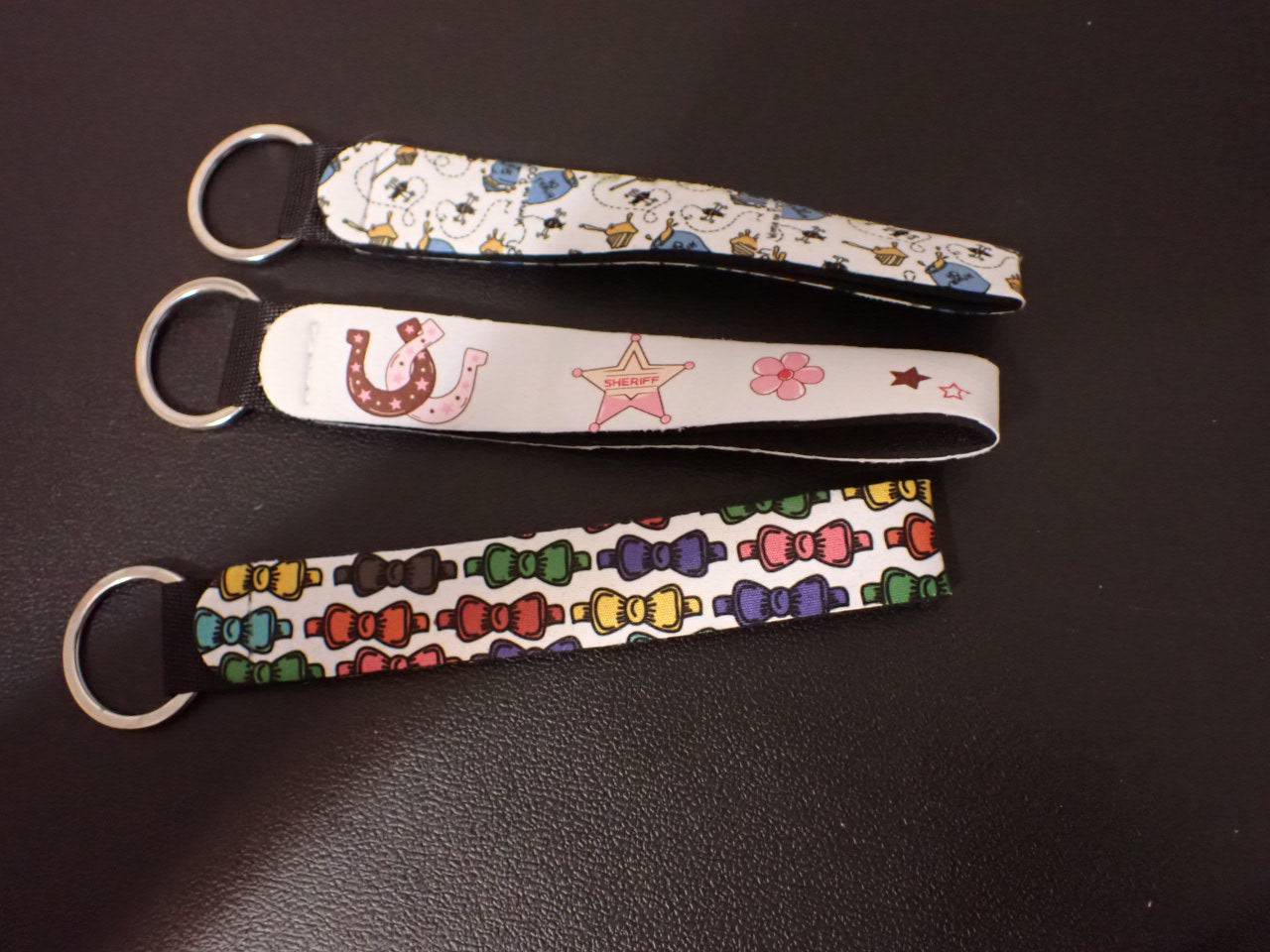 custom wristlets and lanyards